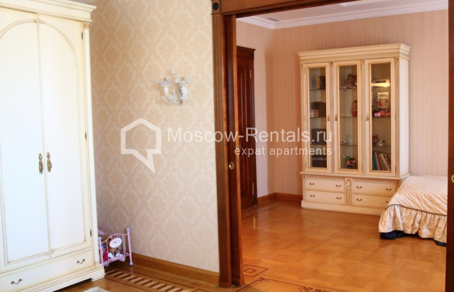 Photo #21 4-room (3 BR) apartment for <a href="http://moscow-rentals.ru/en/articles/long-term-rent" target="_blank">a long-term</a> rent
 in Russia, Moscow, Tverskaya str, 28к2