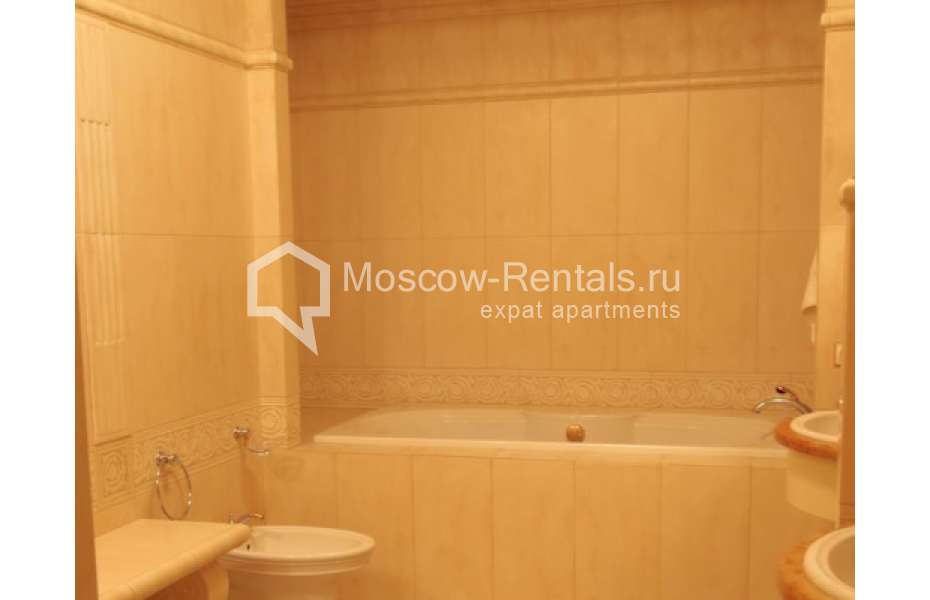 Photo #23 4-room (3 BR) apartment for <a href="http://moscow-rentals.ru/en/articles/long-term-rent" target="_blank">a long-term</a> rent
 in Russia, Moscow, Tverskaya str, 28к2