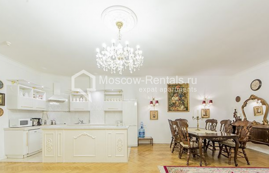 Photo #4 5-room (4 BR) apartment for <a href="http://moscow-rentals.ru/en/articles/long-term-rent" target="_blank">a long-term</a> rent
 in Russia, Moscow, Mozhaiskoe shosse, 2