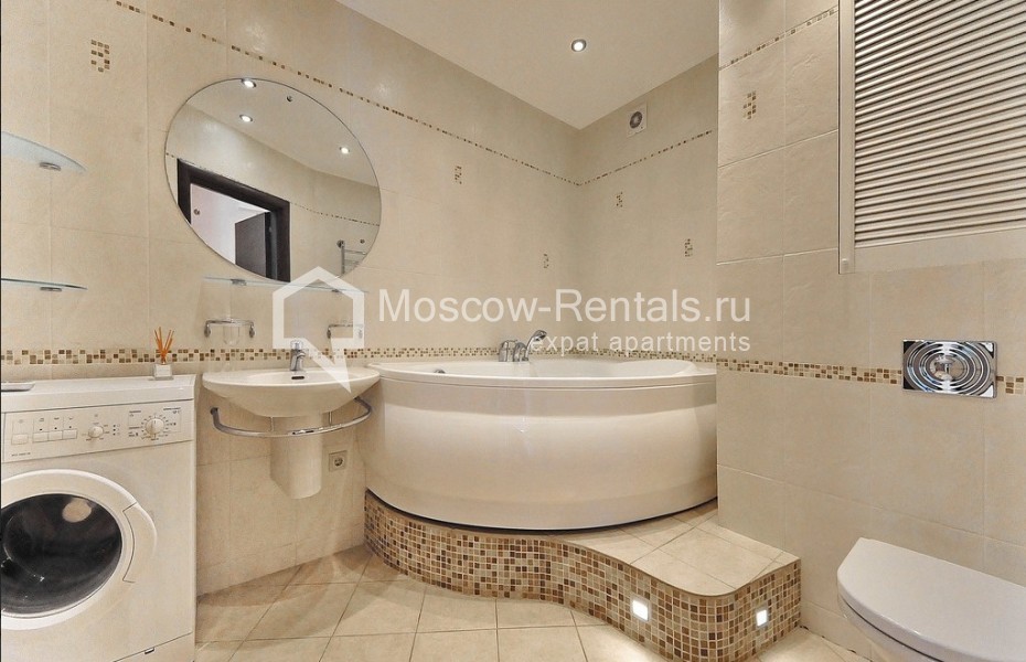 Photo #9 2-room (1 BR) apartment for <a href="http://moscow-rentals.ru/en/articles/long-term-rent" target="_blank">a long-term</a> rent
 in Russia, Moscow, 2nd Frunzenskaya str, 7