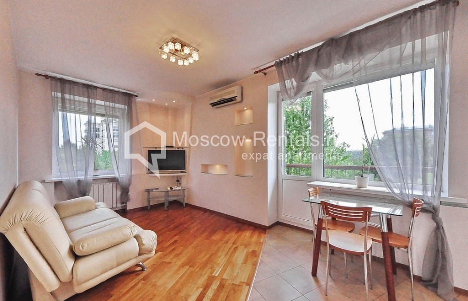 Photo #4 2-room (1 BR) apartment for <a href="http://moscow-rentals.ru/en/articles/long-term-rent" target="_blank">a long-term</a> rent
 in Russia, Moscow, 2nd Frunzenskaya str, 7