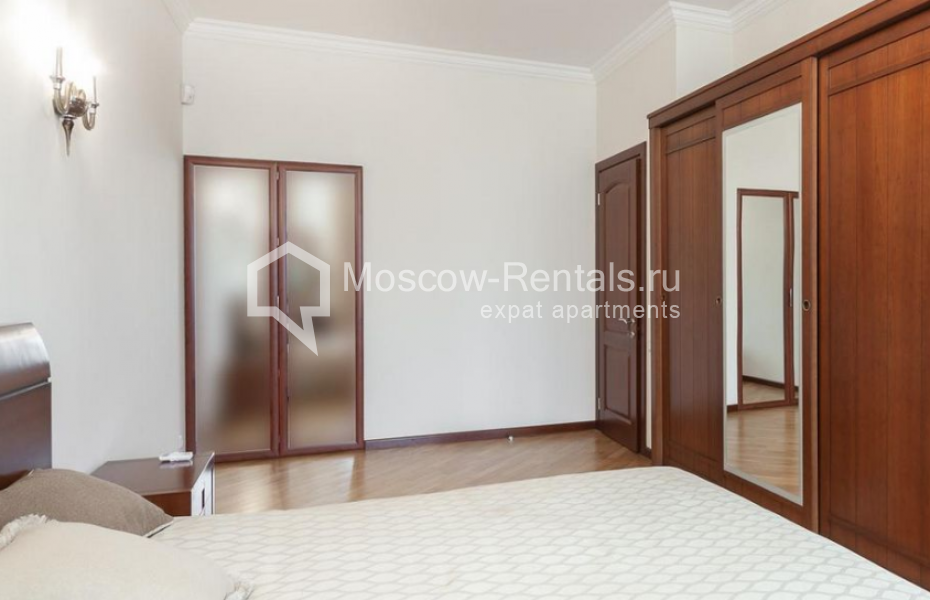 Photo #19 4-room (3 BR) apartment for <a href="http://moscow-rentals.ru/en/articles/long-term-rent" target="_blank">a long-term</a> rent
 in Russia, Moscow, Doglorukovskaya str, 6