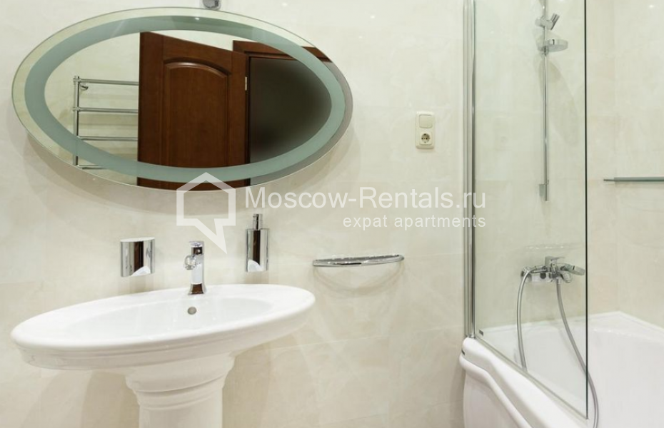 Photo #20 4-room (3 BR) apartment for <a href="http://moscow-rentals.ru/en/articles/long-term-rent" target="_blank">a long-term</a> rent
 in Russia, Moscow, Doglorukovskaya str, 6