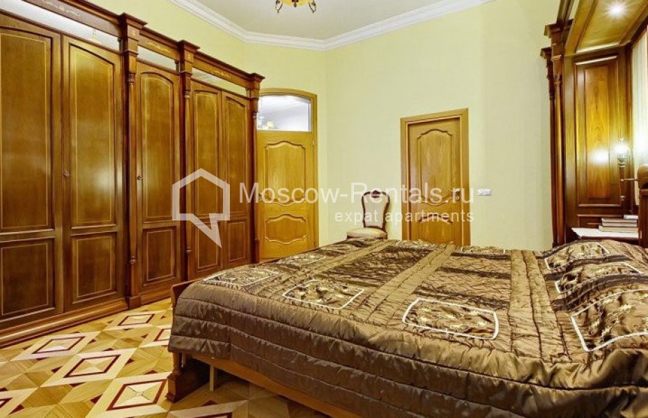 Photo #7 4-room (3 BR) apartment for <a href="http://moscow-rentals.ru/en/articles/long-term-rent" target="_blank">a long-term</a> rent
 in Russia, Moscow, Tverskaya str, 12 С 8