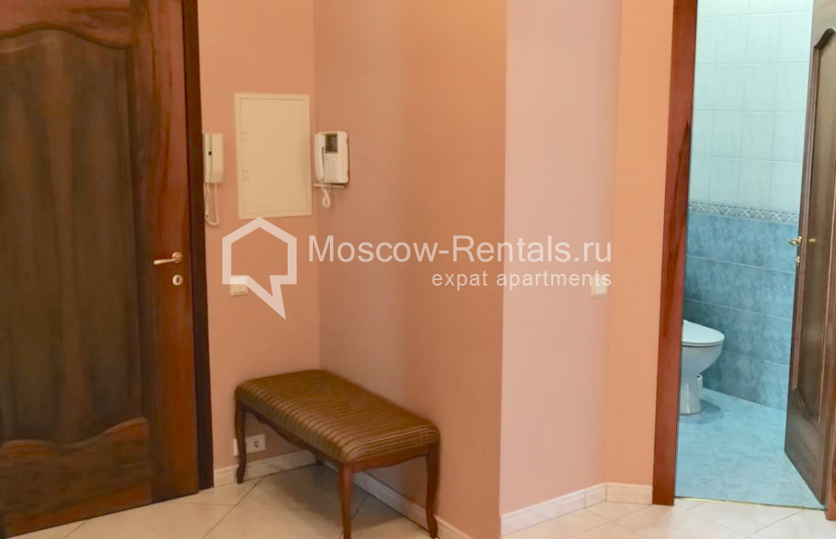 Photo #11 4-room (3 BR) apartment for <a href="http://moscow-rentals.ru/en/articles/long-term-rent" target="_blank">a long-term</a> rent
 in Russia, Moscow, Degtyarnyi lane, 5 С 1