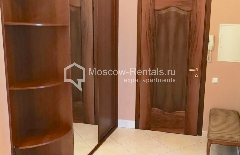 Photo #12 4-room (3 BR) apartment for <a href="http://moscow-rentals.ru/en/articles/long-term-rent" target="_blank">a long-term</a> rent
 in Russia, Moscow, Degtyarnyi lane, 5 С 1