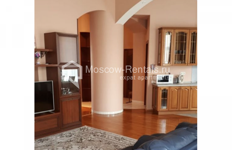 Photo #4 4-room (3 BR) apartment for <a href="http://moscow-rentals.ru/en/articles/long-term-rent" target="_blank">a long-term</a> rent
 in Russia, Moscow, Degtyarnyi lane, 5 С 1