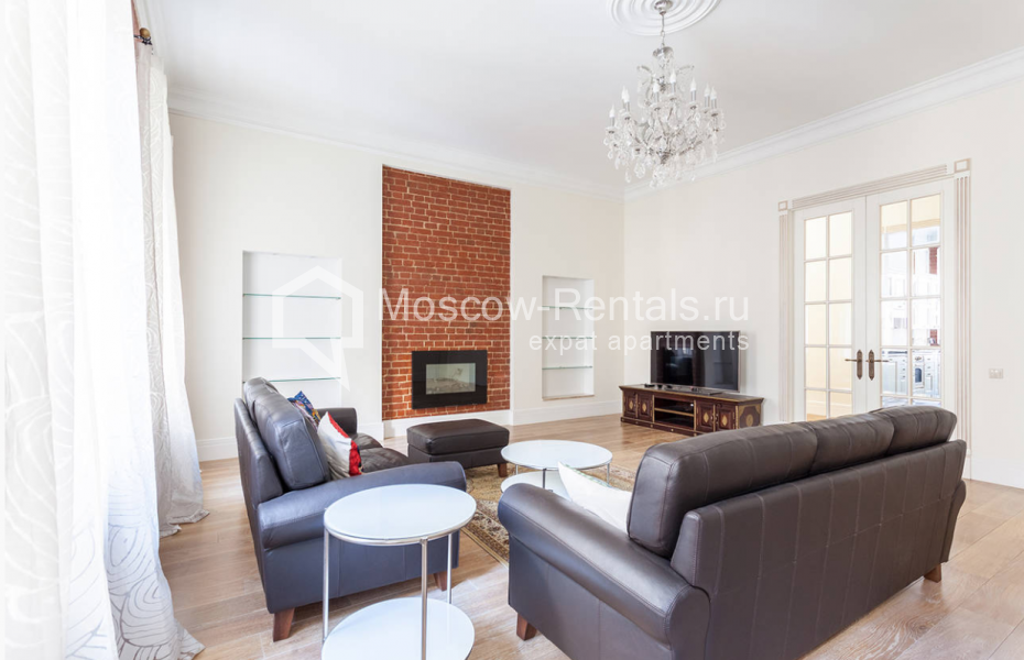 Фото №1 3-комн. кв. в аренду на длительный срок в Россия, Москва, ул. Малая Дмитровка, 23/15 С1