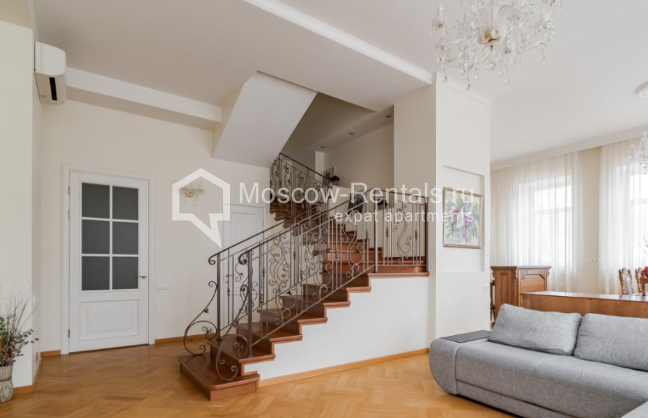 Photo #10 4-room (3 BR) apartment for <a href="http://moscow-rentals.ru/en/articles/long-term-rent" target="_blank">a long-term</a> rent
 in Russia, Moscow, Neglinnaya str, 18С1