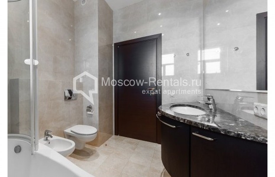 Photo #10 3-room (2 BR) apartment for <a href="http://moscow-rentals.ru/en/articles/long-term-rent" target="_blank">a long-term</a> rent
 in Russia, Moscow, 4th Tverskaya-Yamskaya str, 22 к 2
