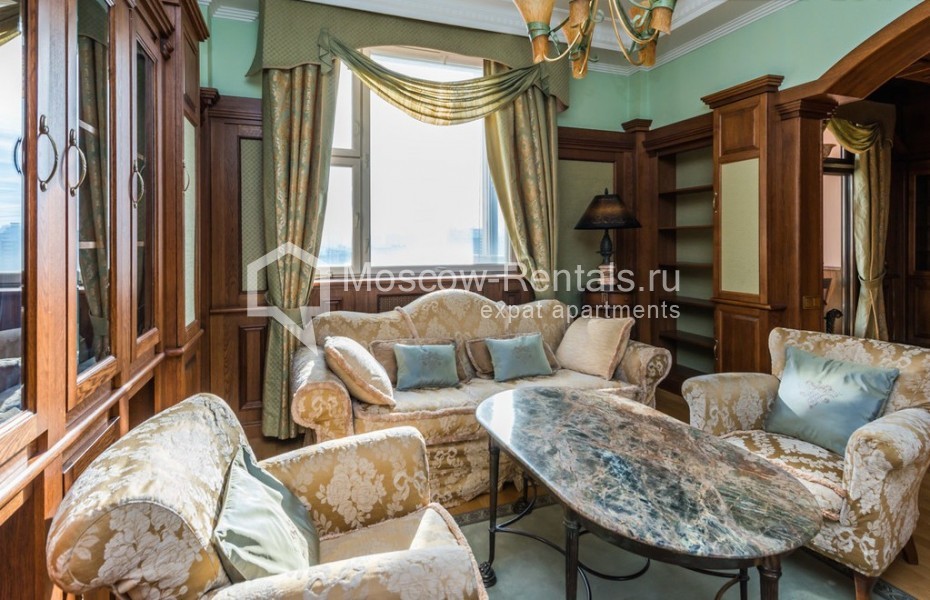 Photo #8 7-room (6 BR) apartment for <a href="http://moscow-rentals.ru/en/articles/long-term-rent" target="_blank">a long-term</a> rent
 in Russia, Moscow, Michurinskyi prospect, 29
