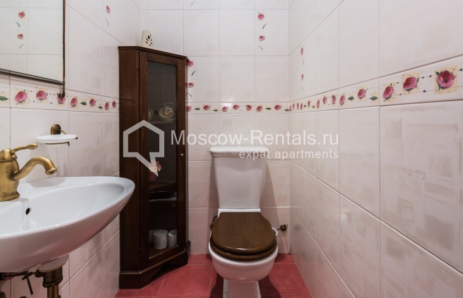 Photo #19 7-room (6 BR) apartment for <a href="http://moscow-rentals.ru/en/articles/long-term-rent" target="_blank">a long-term</a> rent
 in Russia, Moscow, Michurinskyi prospect, 29