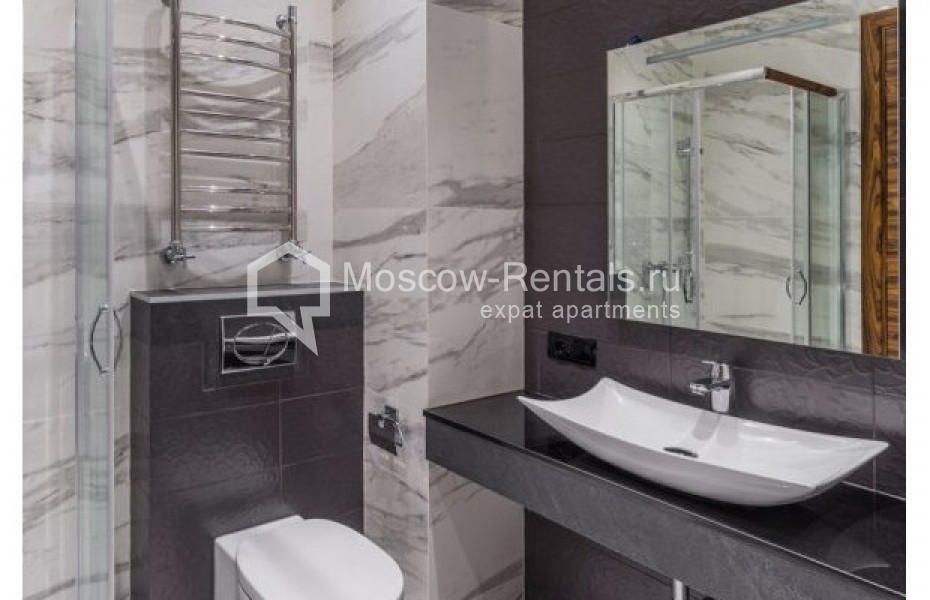 Photo #15 4-room (3 BR) apartment for <a href="http://moscow-rentals.ru/en/articles/long-term-rent" target="_blank">a long-term</a> rent
 in Russia, Moscow, Leninskyi prospect, 103