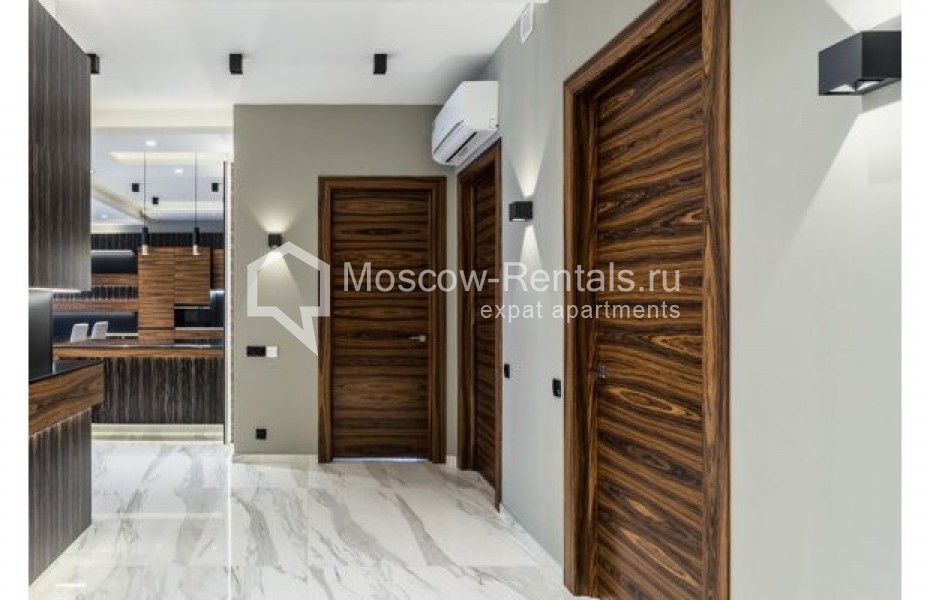 Photo #10 4-room (3 BR) apartment for <a href="http://moscow-rentals.ru/en/articles/long-term-rent" target="_blank">a long-term</a> rent
 in Russia, Moscow, Leninskyi prospect, 103