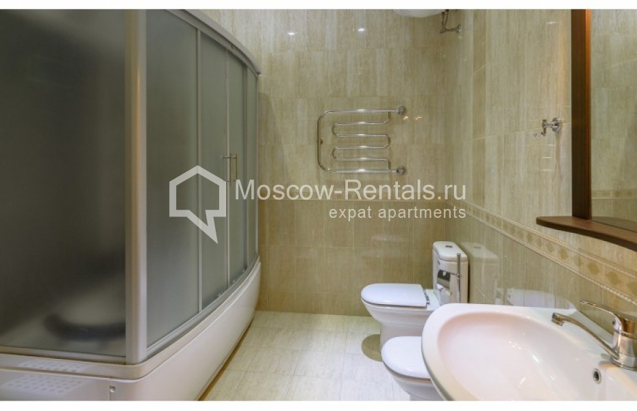 Photo #10 4-room (3 BR) apartment for <a href="http://moscow-rentals.ru/en/articles/long-term-rent" target="_blank">a long-term</a> rent
 in Russia, Moscow, Arbat str, 32