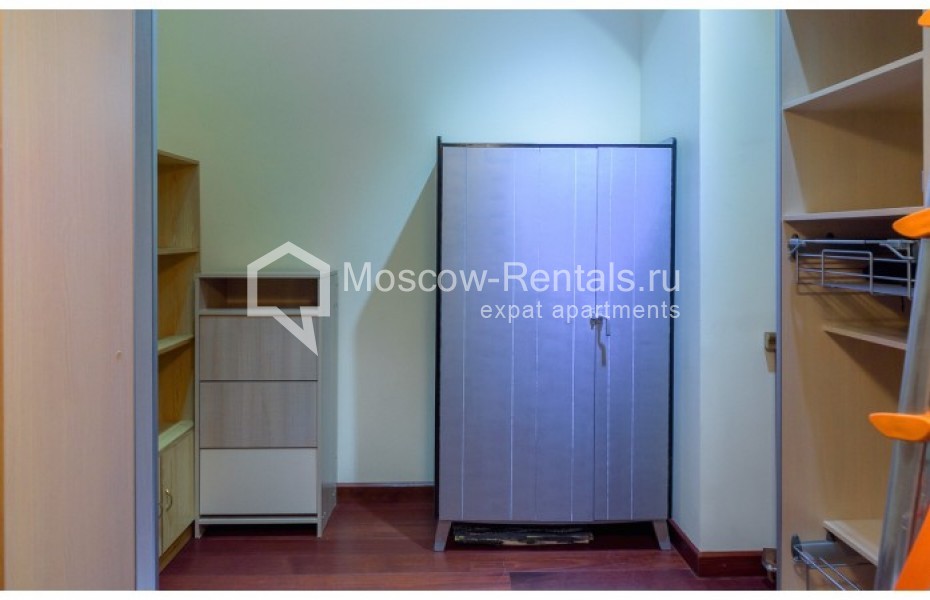 Photo #14 4-room (3 BR) apartment for <a href="http://moscow-rentals.ru/en/articles/long-term-rent" target="_blank">a long-term</a> rent
 in Russia, Moscow, Arbat str, 32