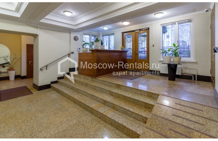 Photo #18 4-room (3 BR) apartment for <a href="http://moscow-rentals.ru/en/articles/long-term-rent" target="_blank">a long-term</a> rent
 in Russia, Moscow, Arbat str, 32