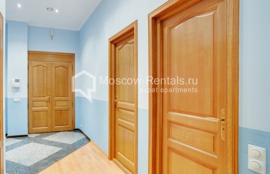 Photo #19 5-room (4 BR) apartment for <a href="http://moscow-rentals.ru/en/articles/long-term-rent" target="_blank">a long-term</a> rent
 in Russia, Moscow, Serafimovicha str, 2