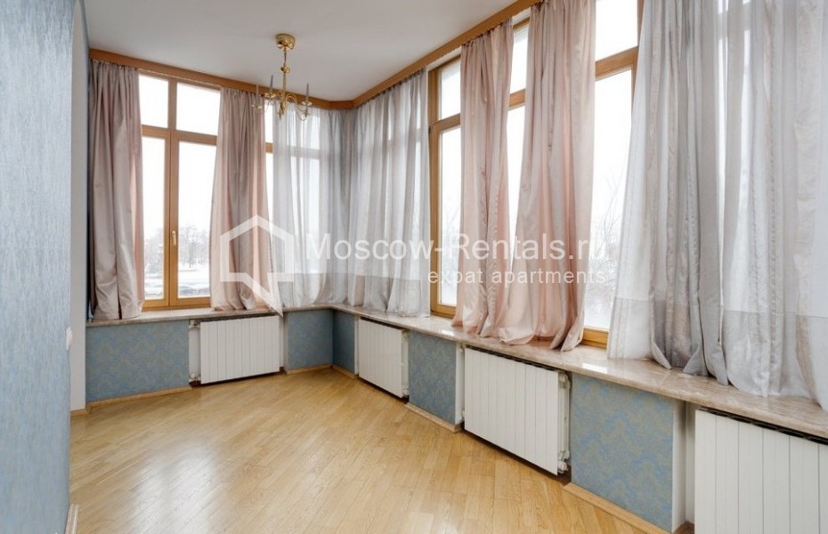 Photo #13 5-room (4 BR) apartment for <a href="http://moscow-rentals.ru/en/articles/long-term-rent" target="_blank">a long-term</a> rent
 in Russia, Moscow, Serafimovicha str, 2