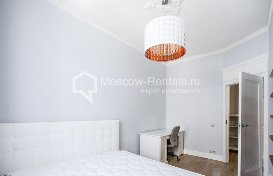 Photo #4 2-room (1 BR) apartment for <a href="http://moscow-rentals.ru/en/articles/long-term-rent" target="_blank">a long-term</a> rent
 in Russia, Moscow, B. Kozikhinskyi lane, 17С1