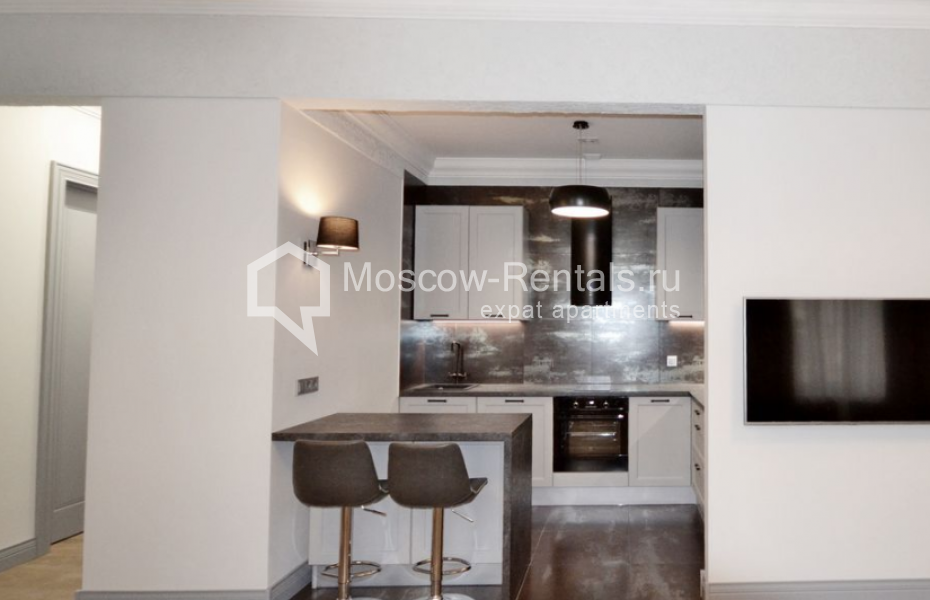 Photo #7 2-room (1 BR) apartment for <a href="http://moscow-rentals.ru/en/articles/long-term-rent" target="_blank">a long-term</a> rent
 in Russia, Moscow, Kalashnyi lane, 7