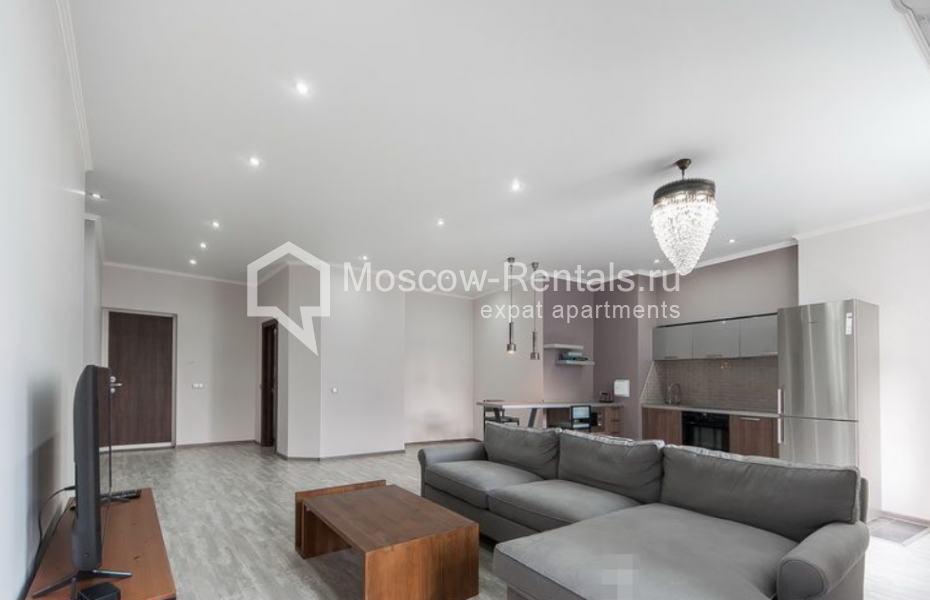 Photo #4 3-room (2 BR) apartment for <a href="http://moscow-rentals.ru/en/articles/long-term-rent" target="_blank">a long-term</a> rent
 in Russia, Moscow, Krasnoproletarskaya str., 7