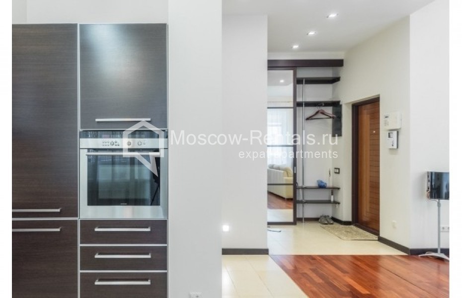 Photo #5 2-room (1 BR) apartment for <a href="http://moscow-rentals.ru/en/articles/long-term-rent" target="_blank">a long-term</a> rent
 in Russia, Moscow, Samotechnaya str, 5