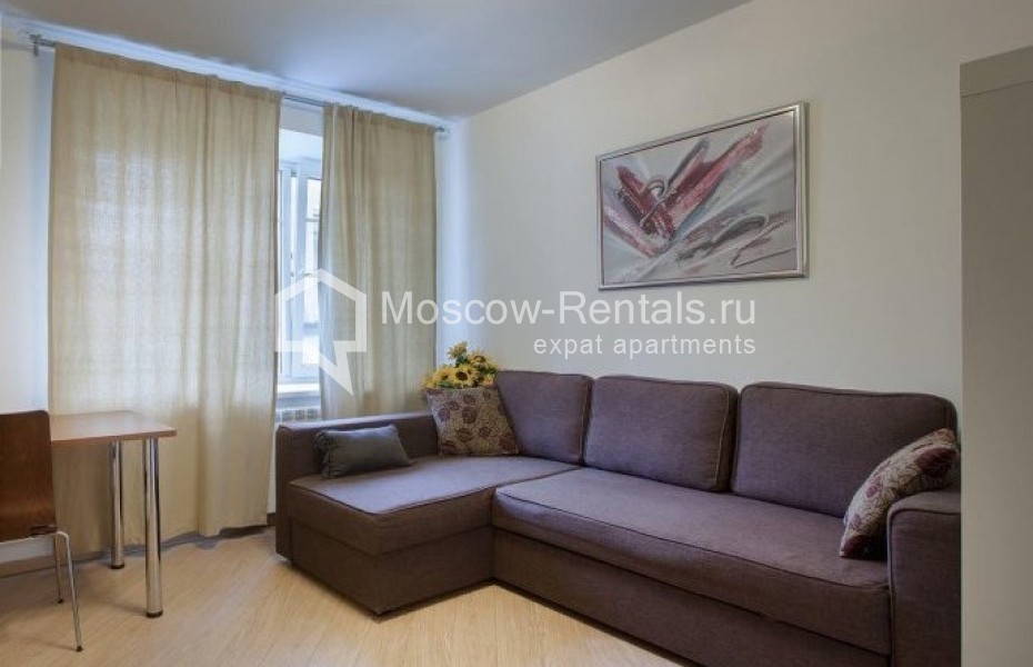 Photo #6 3-room (2 BR) apartment for <a href="http://moscow-rentals.ru/en/articles/long-term-rent" target="_blank">a long-term</a> rent
 in Russia, Moscow, Petrovka, 24С2
