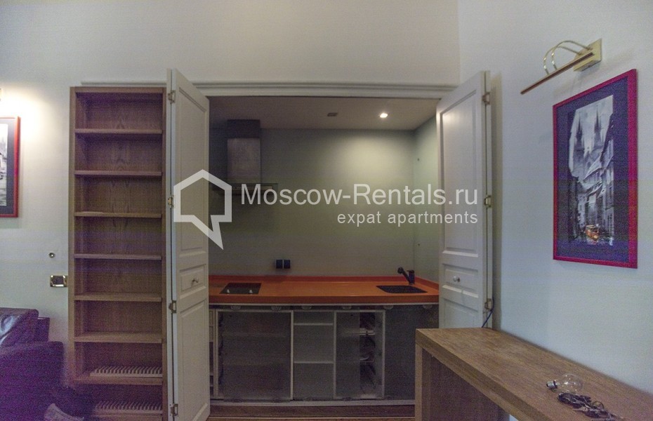 Photo #4 1-room apartment/ Sudio for <a href="http://moscow-rentals.ru/en/articles/long-term-rent" target="_blank">a long-term</a> rent
 in Russia, Moscow, Novinskyi blv, 18к2