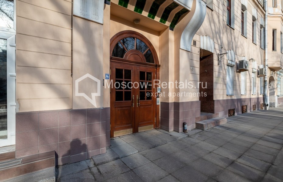 Photo #21 4-room (3 BR) apartment for <a href="http://moscow-rentals.ru/en/articles/long-term-rent" target="_blank">a long-term</a> rent
 in Russia, Moscow, Zhukovskogo str, 9