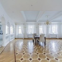 Photo #1 4-room (3 BR) apartment for <a href="http://moscow-rentals.ru/en/articles/long-term-rent" target="_blank">a long-term</a> rent
 in Russia, Moscow, Malaya ordynka str, 13С1А