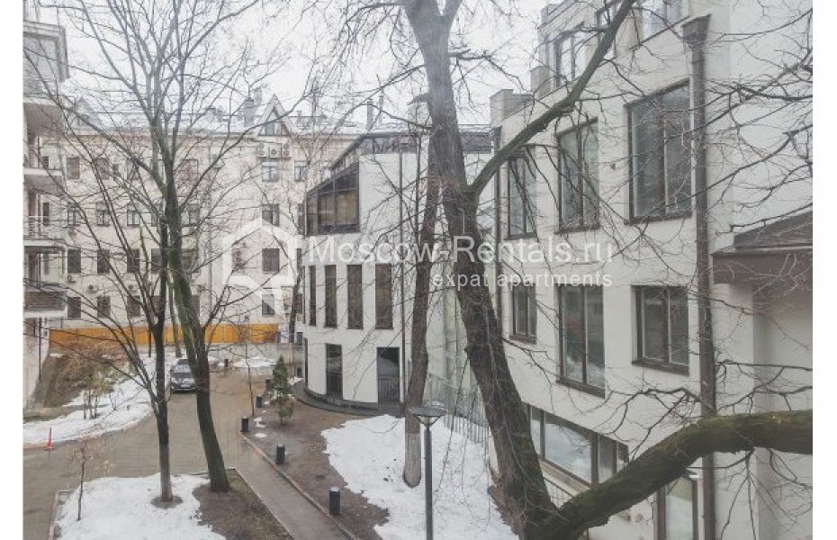 Photo #21 4-room (3 BR) apartment for <a href="http://moscow-rentals.ru/en/articles/long-term-rent" target="_blank">a long-term</a> rent
 in Russia, Moscow, Pozharskyi lane, 11