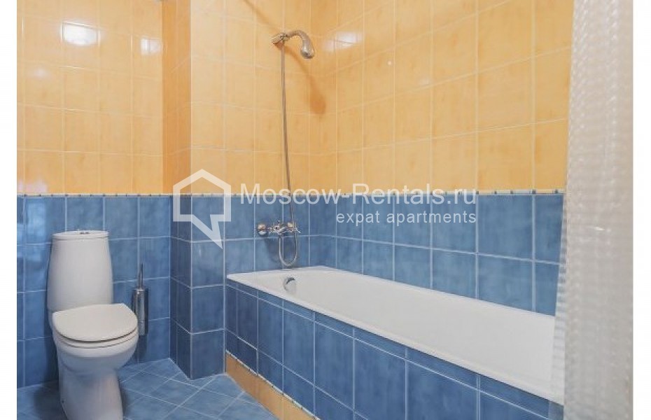 Photo #18 4-room (3 BR) apartment for <a href="http://moscow-rentals.ru/en/articles/long-term-rent" target="_blank">a long-term</a> rent
 in Russia, Moscow, Pozharskyi lane, 11
