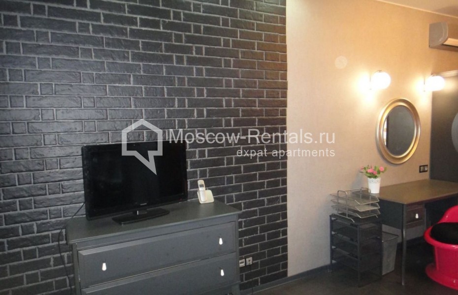 Photo #12 3-room (2 BR) apartment for <a href="http://moscow-rentals.ru/en/articles/long-term-rent" target="_blank">a long-term</a> rent
 in Russia, Moscow, Kravchenko str, 12