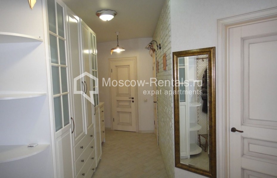 Photo #15 3-room (2 BR) apartment for <a href="http://moscow-rentals.ru/en/articles/long-term-rent" target="_blank">a long-term</a> rent
 in Russia, Moscow, Kravchenko str, 12