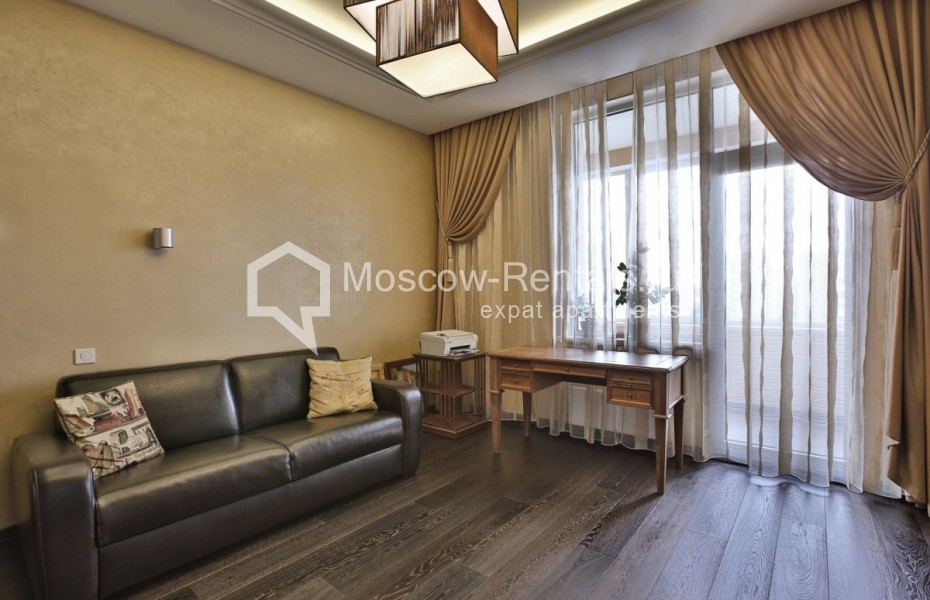 Photo #10 4-room (3 BR) apartment for <a href="http://moscow-rentals.ru/en/articles/long-term-rent" target="_blank">a long-term</a> rent
 in Russia, Moscow, Tikhvinskaya str, 39