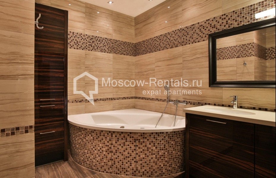 Photo #18 4-room (3 BR) apartment for <a href="http://moscow-rentals.ru/en/articles/long-term-rent" target="_blank">a long-term</a> rent
 in Russia, Moscow, Tikhvinskaya str, 39