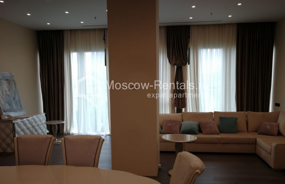 Photo #5 3-room (2 BR) apartment for <a href="http://moscow-rentals.ru/en/articles/long-term-rent" target="_blank">a long-term</a> rent
 in Russia, Moscow, Tsvetnoi blv, 2