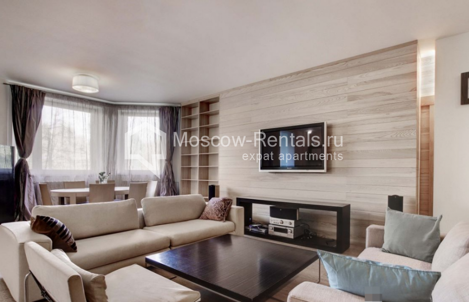Photo #1 4-room (3 BR) apartment for <a href="http://moscow-rentals.ru/en/articles/long-term-rent" target="_blank">a long-term</a> rent
 in Russia, Moscow, Udaltsova str, 69