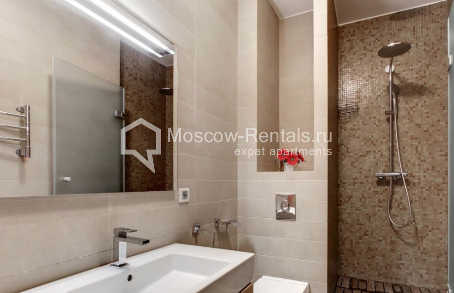 Photo #12 4-room (3 BR) apartment for <a href="http://moscow-rentals.ru/en/articles/long-term-rent" target="_blank">a long-term</a> rent
 in Russia, Moscow, Udaltsova str, 69