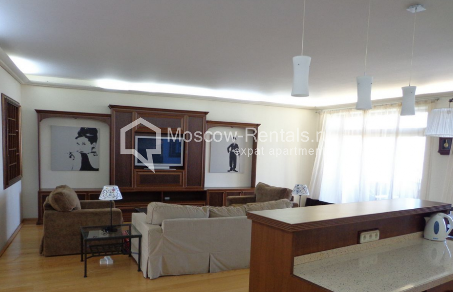 Photo #19 3-room (2 BR) apartment for <a href="http://moscow-rentals.ru/en/articles/long-term-rent" target="_blank">a long-term</a> rent
 in Russia, Moscow, Vorontsovskie prudy str, 3