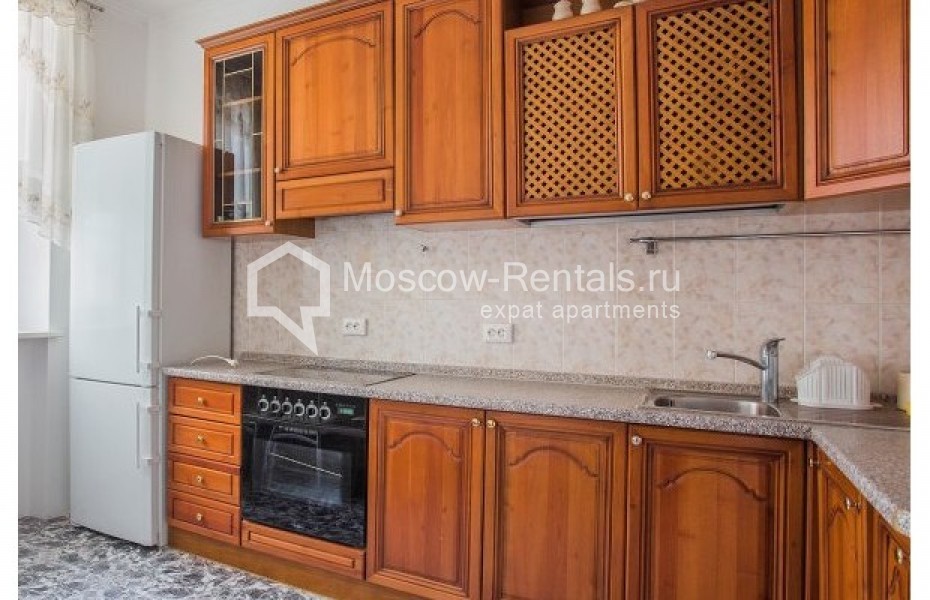 Photo #7 4-room (3 BR) apartment for <a href="http://moscow-rentals.ru/en/articles/long-term-rent" target="_blank">a long-term</a> rent
 in Russia, Moscow, Prechistenka str, 40/2 С 4
