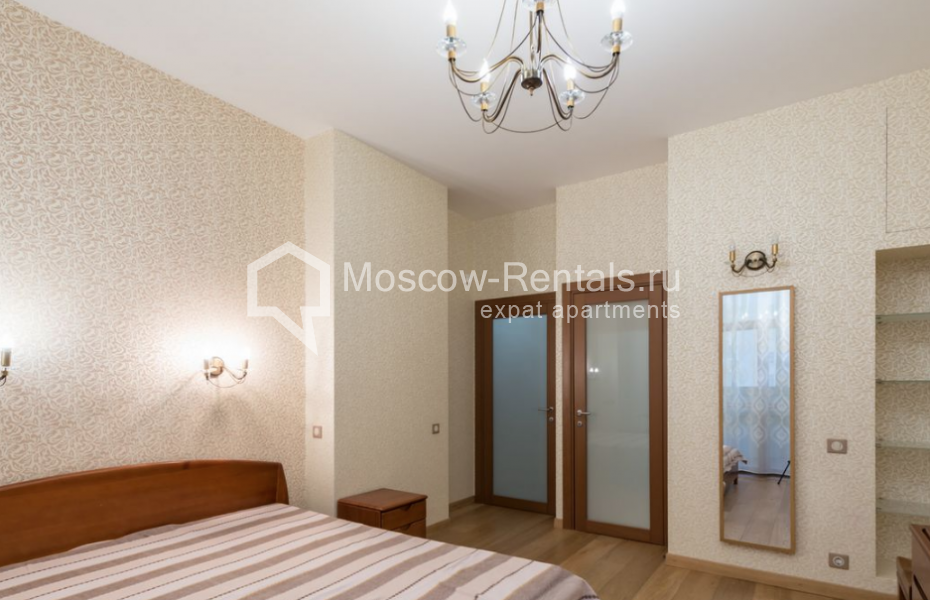 Photo #9 4-room (3 BR) apartment for <a href="http://moscow-rentals.ru/en/articles/long-term-rent" target="_blank">a long-term</a> rent
 in Russia, Moscow, Lomonosovskyi prosp, 25 к 2