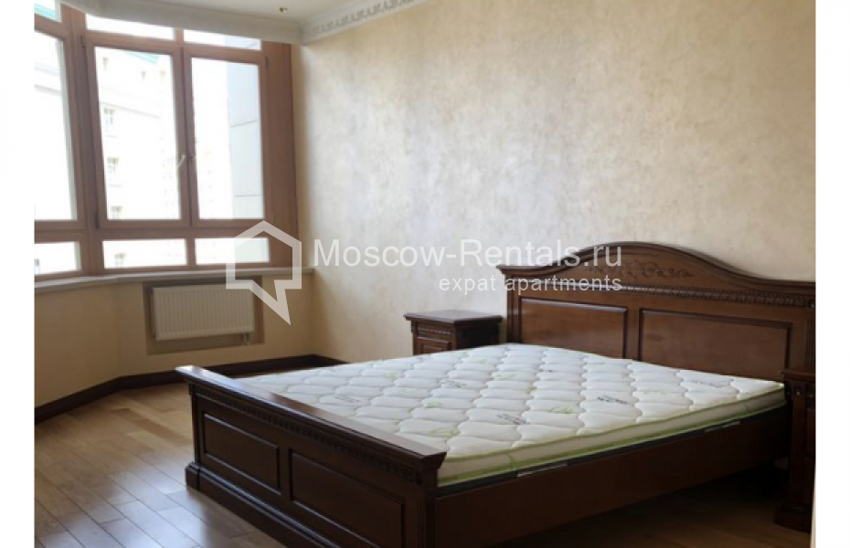 Photo #5 4-room (3 BR) apartment for <a href="http://moscow-rentals.ru/en/articles/long-term-rent" target="_blank">a long-term</a> rent
 in Russia, Moscow, Lomonosovskyi prospect, 25 к 3