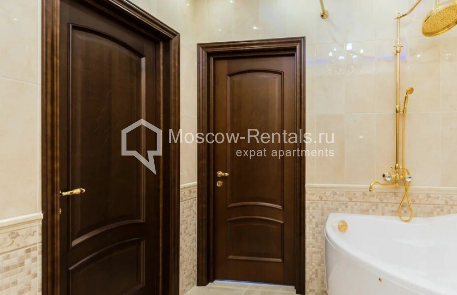 Photo #12 4-room (3 BR) apartment for <a href="http://moscow-rentals.ru/en/articles/long-term-rent" target="_blank">a long-term</a> rent
 in Russia, Moscow, Lomonosovskyi prospect, 25 к 3