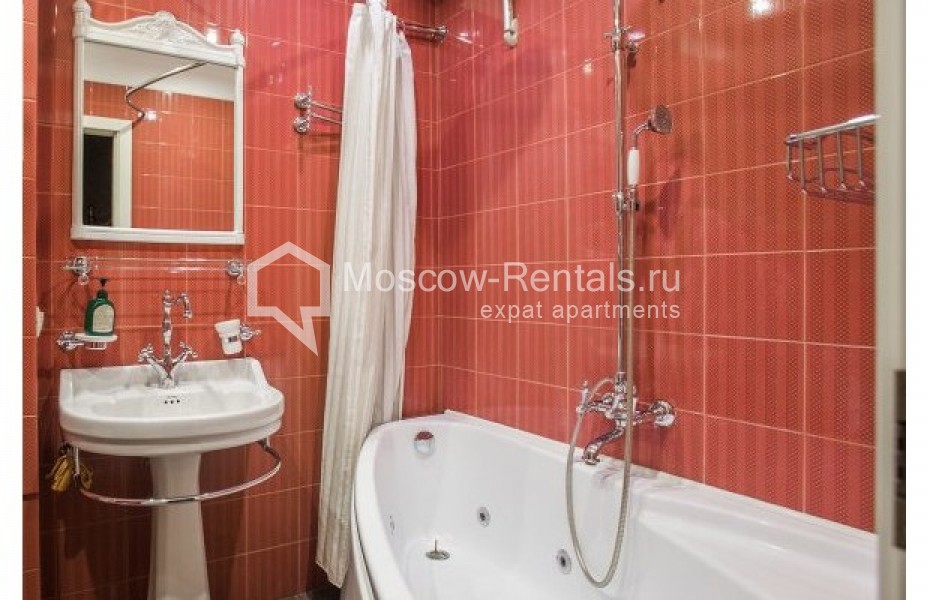 Photo #7 2-room (1 BR) apartment for <a href="http://moscow-rentals.ru/en/articles/long-term-rent" target="_blank">a long-term</a> rent
 in Russia, Moscow, Brusov lane, 4