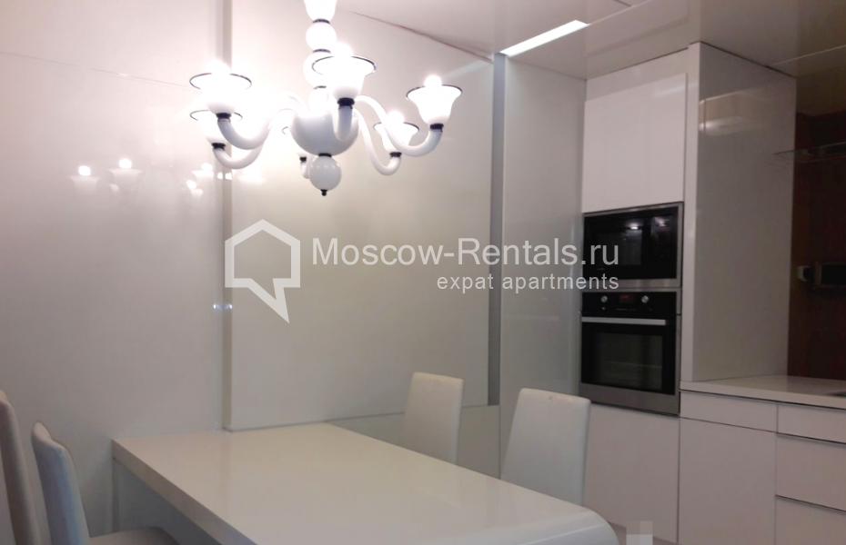 Photo #4 2-room (1 BR) apartment for <a href="http://moscow-rentals.ru/en/articles/long-term-rent" target="_blank">a long-term</a> rent
 in Russia, Moscow, Staropimenovskyi lane, 4С1