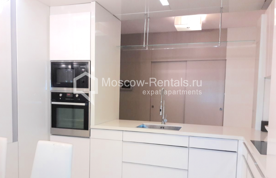 Photo #5 2-room (1 BR) apartment for <a href="http://moscow-rentals.ru/en/articles/long-term-rent" target="_blank">a long-term</a> rent
 in Russia, Moscow, Staropimenovskyi lane, 4С1