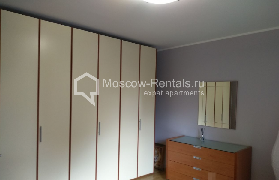 Photo #11 2-room (1 BR) apartment for <a href="http://moscow-rentals.ru/en/articles/long-term-rent" target="_blank">a long-term</a> rent
 in Russia, Moscow, B. Gruzinskaya str, 37 С 2