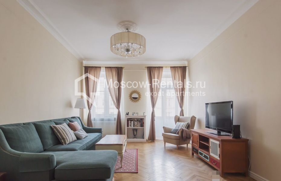 Photo #2 4-room (3 BR) apartment for <a href="http://moscow-rentals.ru/en/articles/long-term-rent" target="_blank">a long-term</a> rent
 in Russia, Moscow, Tverskaya str, 27 С 2